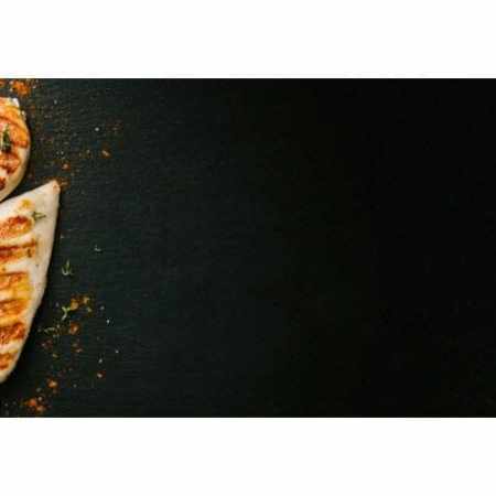 🐓 🍽️ 🤍 Automne et les Aliments Blancs - Le poulet : la « volaille-caméléon » qui ne manque pas de ressources !